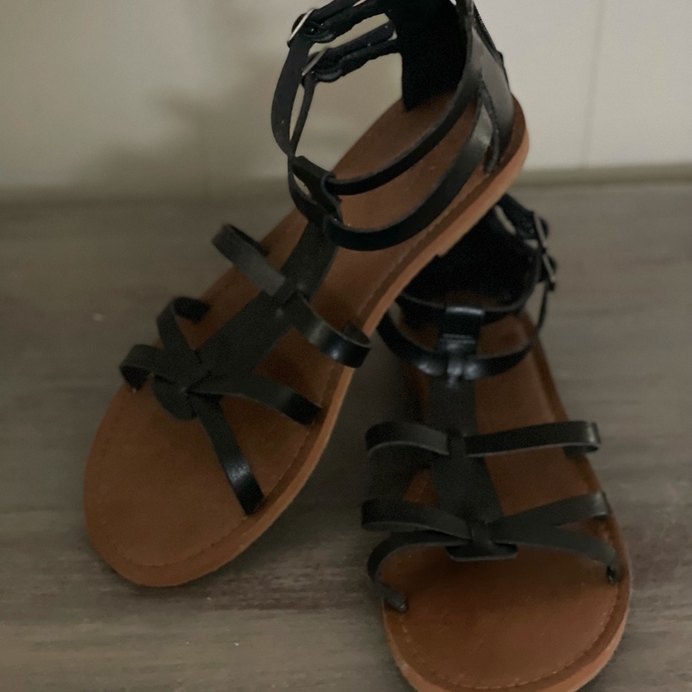 Barely worn women’s gladiator sandals.